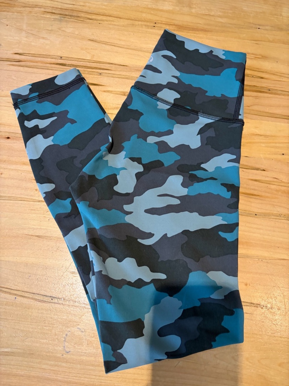 Lululemon Wunder Train High-Rise Tight 25” Heritage 365 Camo Tidewater Teal sz 4